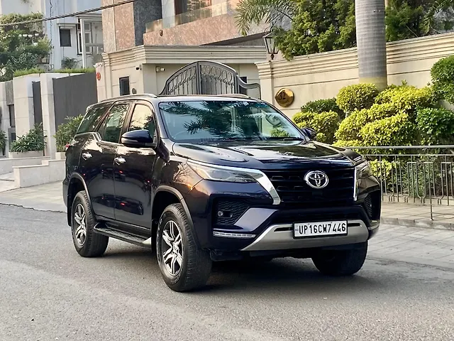 Used 2021 Toyota Fortuner in Delhi