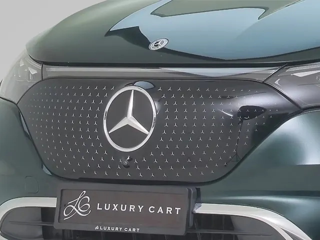 Used Mercedes-Benz EQE SUV 500 4MATIC in Delhi