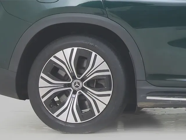 Used Mercedes-Benz EQE SUV 500 4MATIC in Delhi