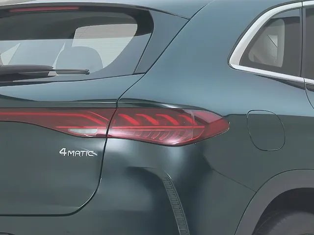 Used Mercedes-Benz EQE SUV 500 4MATIC in Delhi