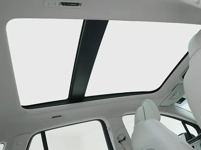 Used Mercedes-Benz EQE SUV 500 4MATIC in Delhi