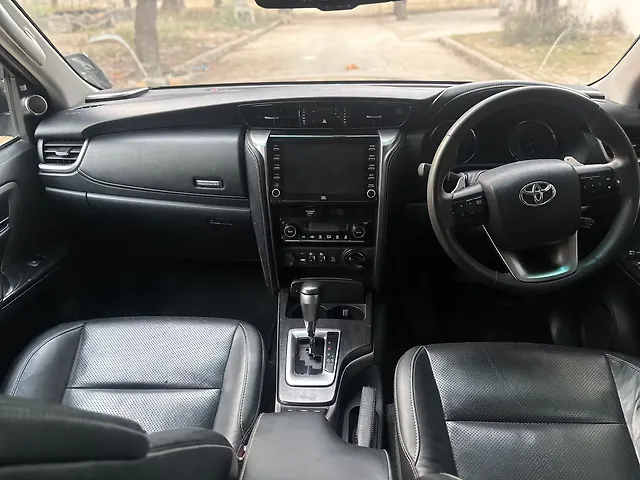 Used Toyota Fortuner [2016-2021] 2.8 4x4 AT in Delhi