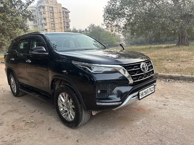 Used Toyota Fortuner [2016-2021] 2.8 4x4 AT in Delhi