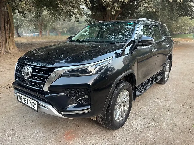Used Toyota Fortuner [2016-2021] 2.8 4x4 AT in Delhi