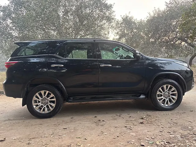 Used Toyota Fortuner [2016-2021] 2.8 4x4 AT in Delhi