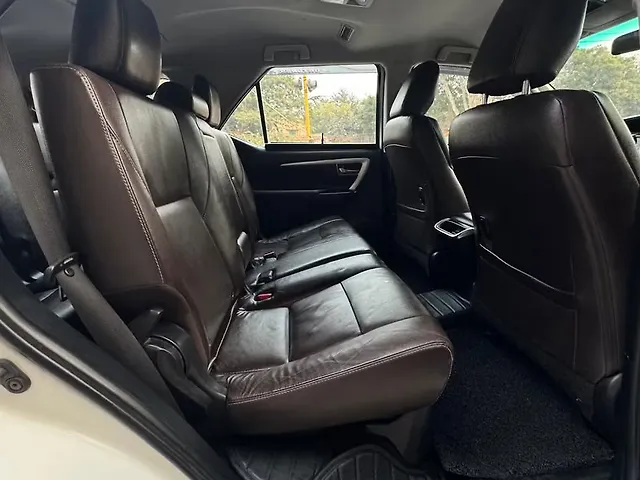 Used Toyota Fortuner [2016-2021] 2.8 4x2 MT [2016-2020] in Delhi