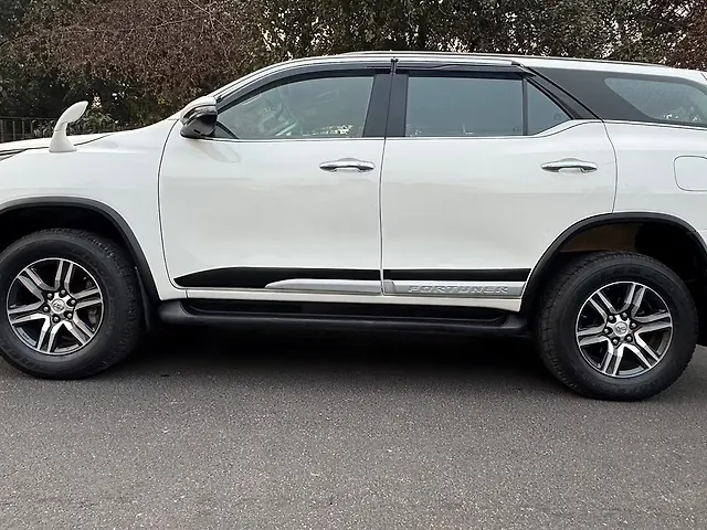 Used Toyota Fortuner [2016-2021] 2.8 4x2 MT [2016-2020] in Delhi