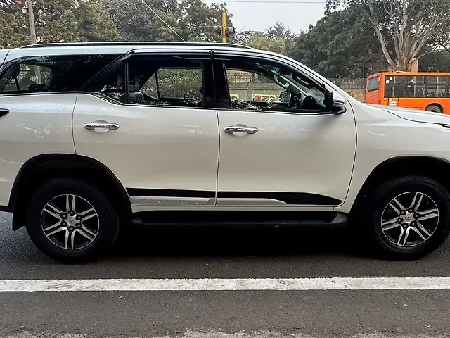Used Toyota Fortuner [2016-2021] 2.8 4x2 MT [2016-2020] in Delhi