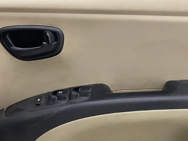 Used Hyundai i10 [2010-2017] 1.1L iRDE Magna Special Edition in Ahmedabad