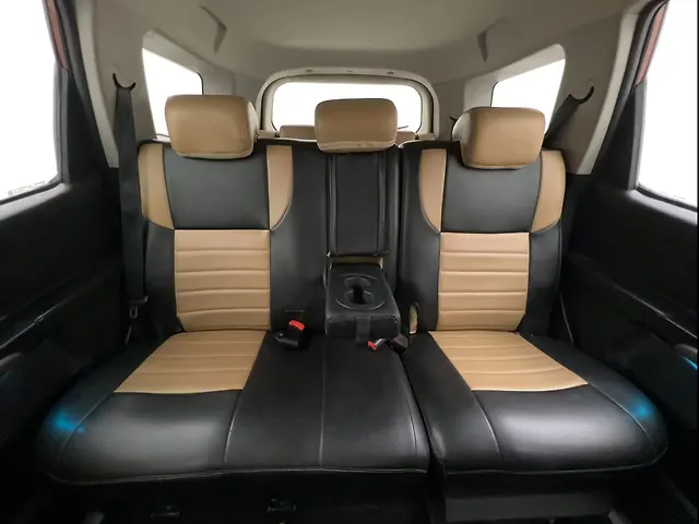 Used Mahindra XUV500 W7 AT [2018-2020] in Mumbai