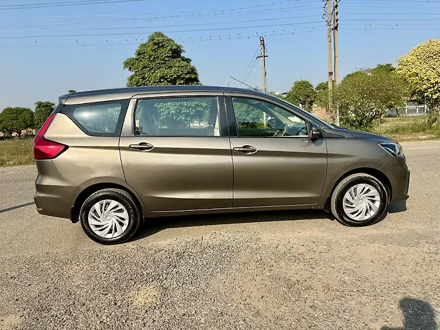 Used Maruti Suzuki Ertiga VXi Petrol Manual in Delhi