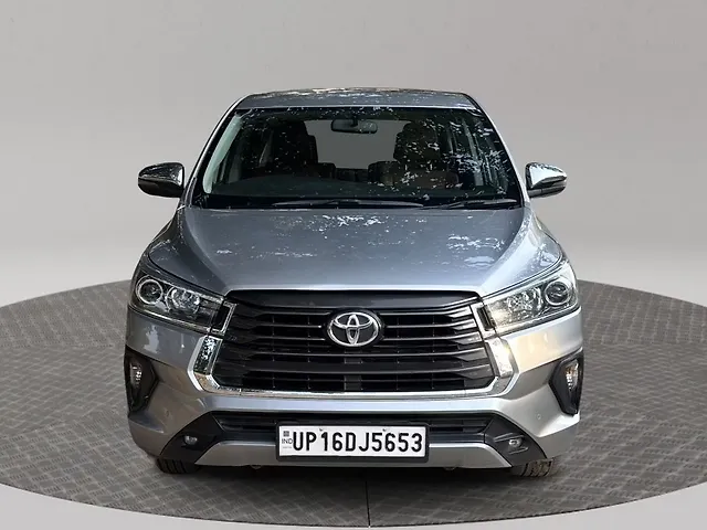 Used 2022 Toyota Innova Crysta in Delhi
