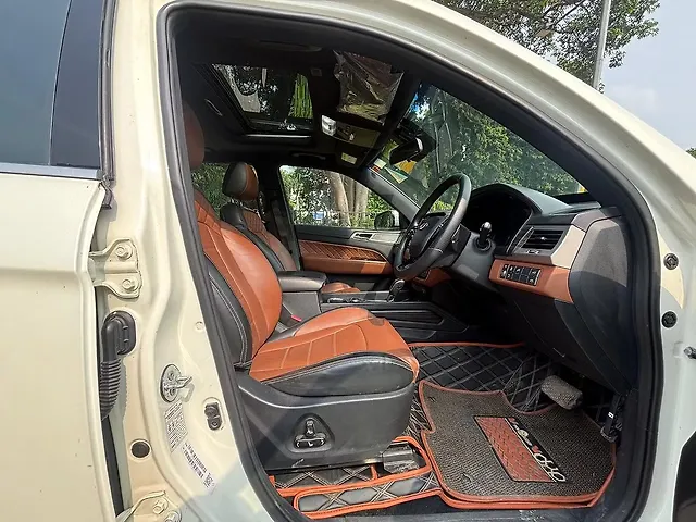 Used Mahindra Alturas G4 4WD AT [2018-2020] in Delhi