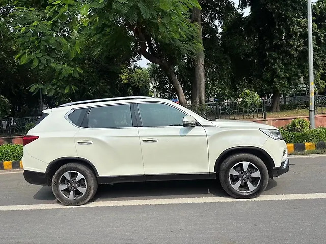 Used Mahindra Alturas G4 4WD AT [2018-2020] in Delhi
