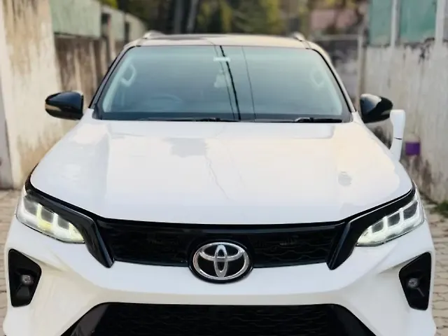 Used 2017 Toyota Fortuner in Lucknow