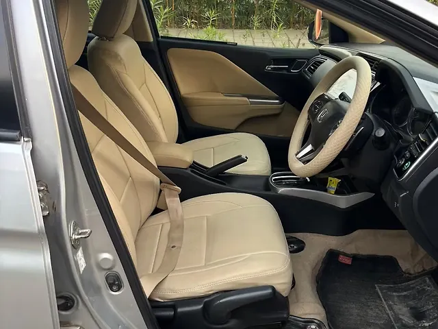 Used Honda City 4th Generation VX CVT Petrol [2017-2019] in Ulhasnagar