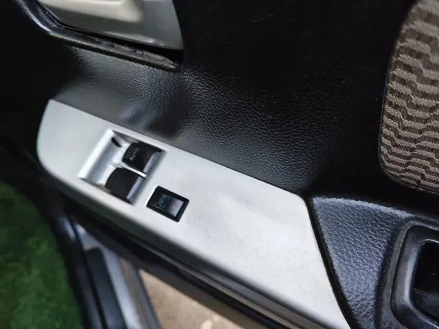 Used Maruti Suzuki Wagon R 1.0 [2014-2019] VXI in Lucknow