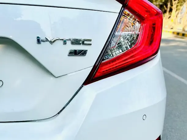 Used Honda Civic VX CVT Petrol [2019-2020] in Agra