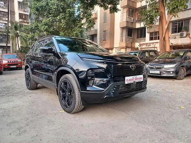 Used Tata Safari Accomplished Plus 6 STR Dark Edition AT in Mumbai