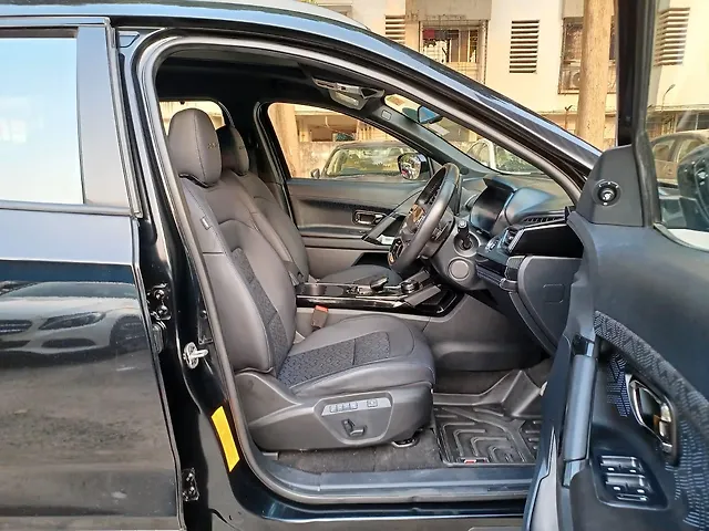 Used Tata Safari Accomplished Plus 6 STR Dark Edition AT in Mumbai