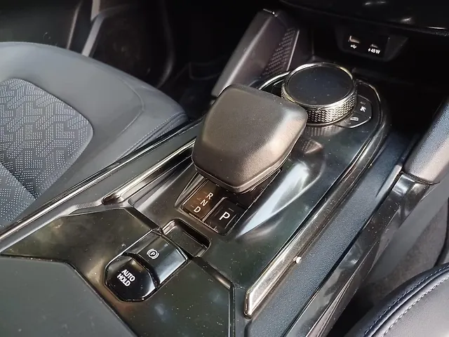 Used Tata Safari Accomplished Plus 6 STR Dark Edition AT in Mumbai