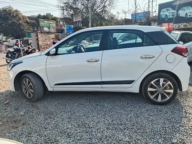 Used Hyundai i20 [2010-2012] Era 1.2 BS-IV in Dehradun