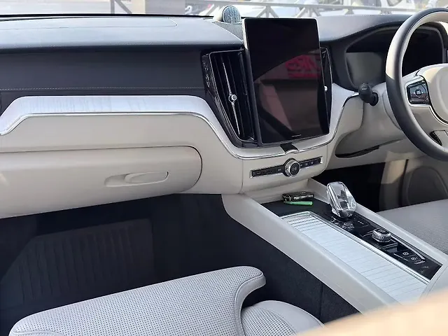 Used Volvo XC60 [2022-2025] B5 Ultimate in Jaipur