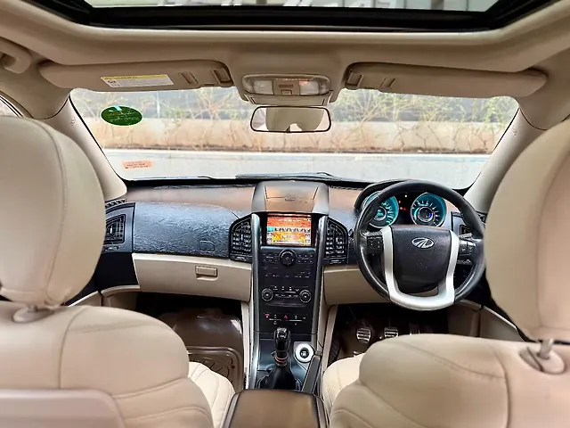 Used Mahindra XUV500 [2015-2018] W10 AWD AT in Mumbai