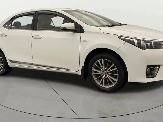 Used 2015 Toyota Corolla Altis in Delhi