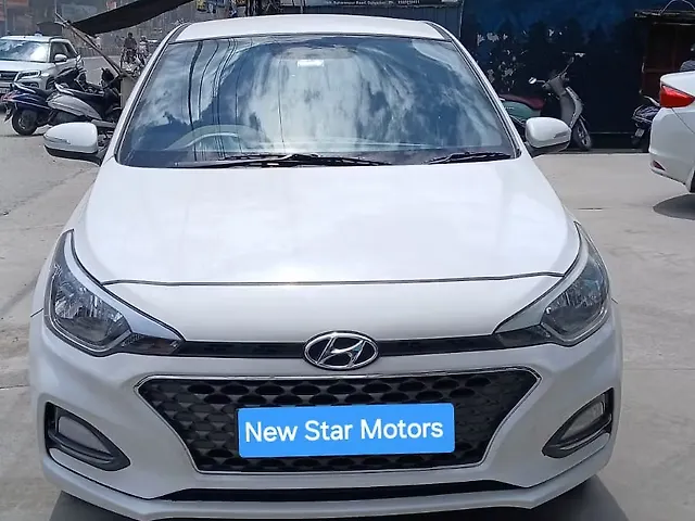 Used 2019 Hyundai i20 in Dehradun