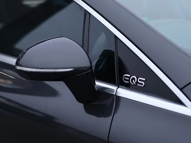 Used Mercedes-Benz EQS 580 4MATIC in Dehradun