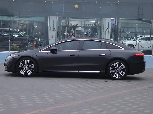 Used Mercedes-Benz EQS 580 4MATIC in Dehradun