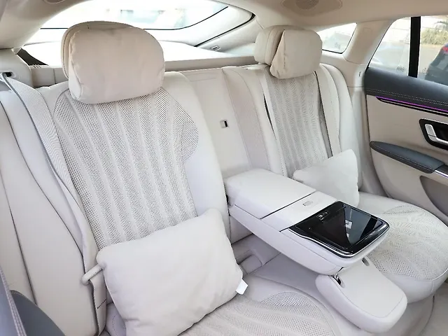 Used Mercedes-Benz EQS 580 4MATIC in Dehradun