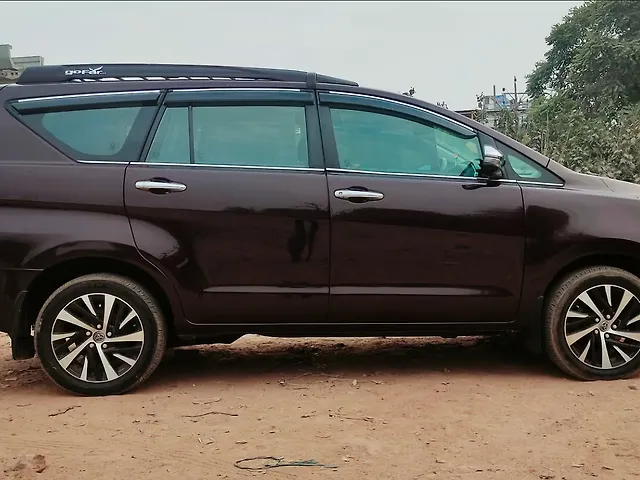 Used Toyota Innova Crysta [2016-2020] 2.4 Z 7 STR in Agra