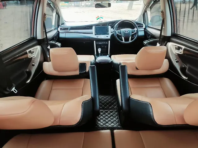 Used Toyota Innova Crysta [2016-2020] 2.4 Z 7 STR in Agra