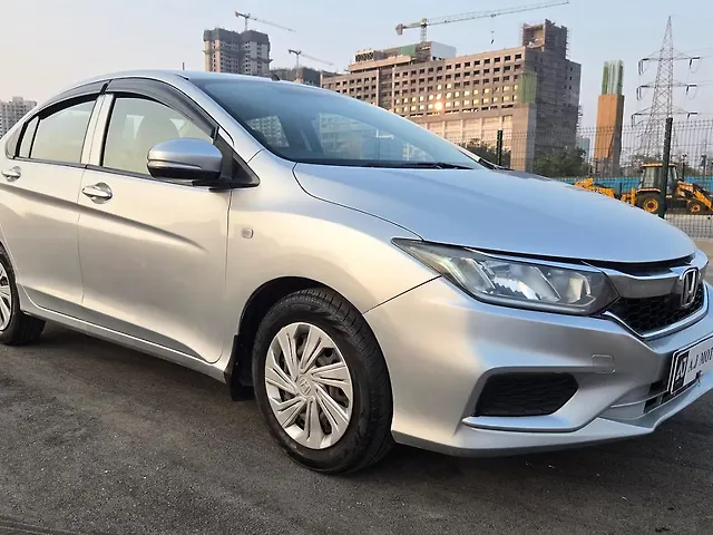 Used Honda City 4th Generation S Petrol in Thane