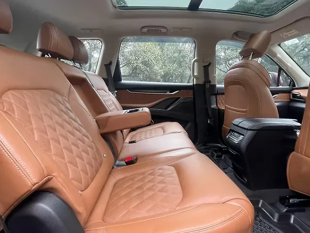 Used MG Gloster Savvy 7 STR 2.0 Twin Turbo 4WD [2022-2023] in Chandigarh