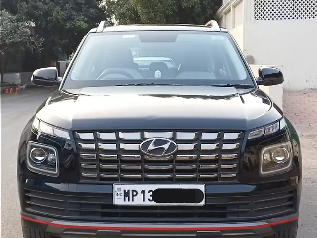 Used 2024 Hyundai Venue in Indore