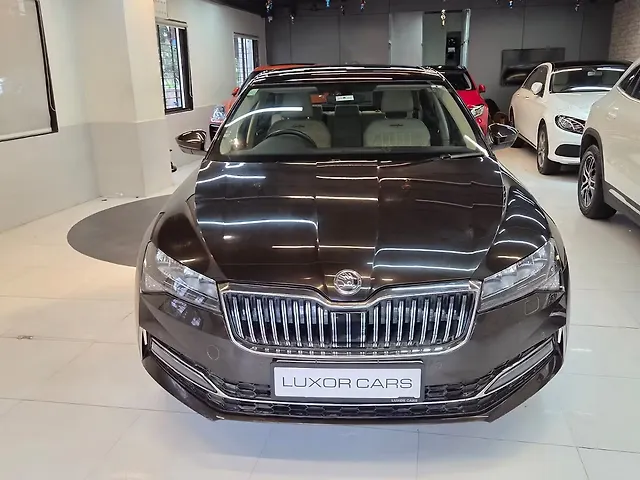 Used 2020 Skoda Superb in Pune
