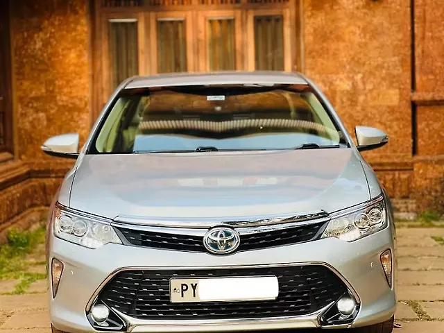Used 2017 Toyota Camry in Tirur
