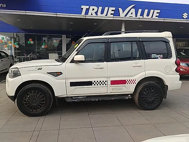 Used 2017 Mahindra Scorpio in Raipur