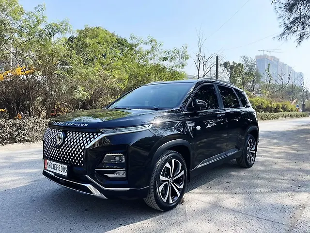 Used 2023 MG Hector in Mumbai