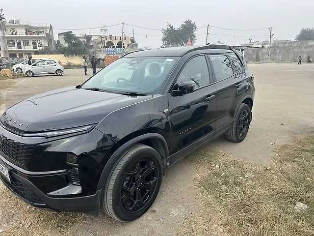 Used Tata Safari Accomplished Plus Dark Edition 7 STR in Meerut Used Tata Safari Accomplished Plus Dark Edition 7 STR in Meerut