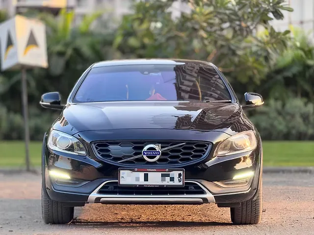 Used 2017 Volvo S60 in Surat