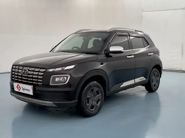 Used 2023 Hyundai Venue in Lucknow