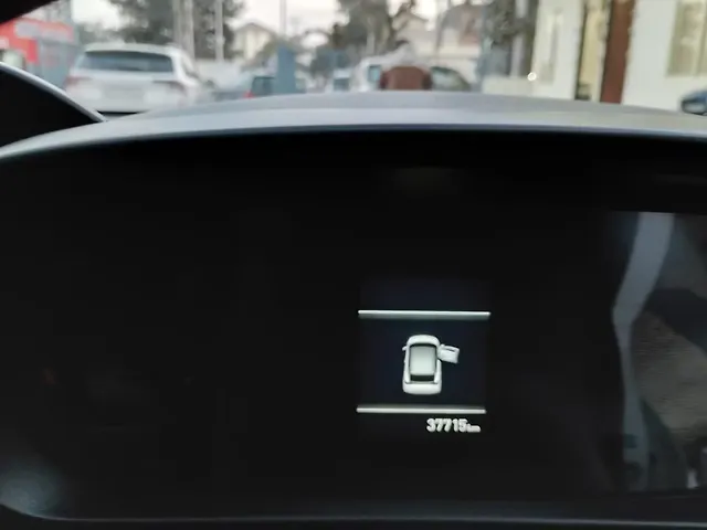 Used Hyundai i20 [2020-2023] Sportz 1.2 IVT [2020-2023] in Dehradun