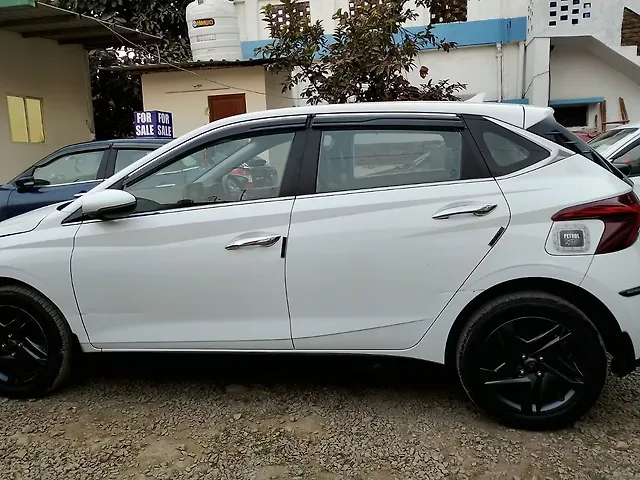 Used Hyundai i20 [2020-2023] Sportz 1.2 IVT [2020-2023] in Dehradun