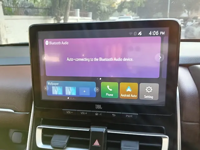 Used Toyota Innova Hycross ZX Hybrid (Electric + Petrol) Automatic (e-CVT) 7 STR in Lucknow