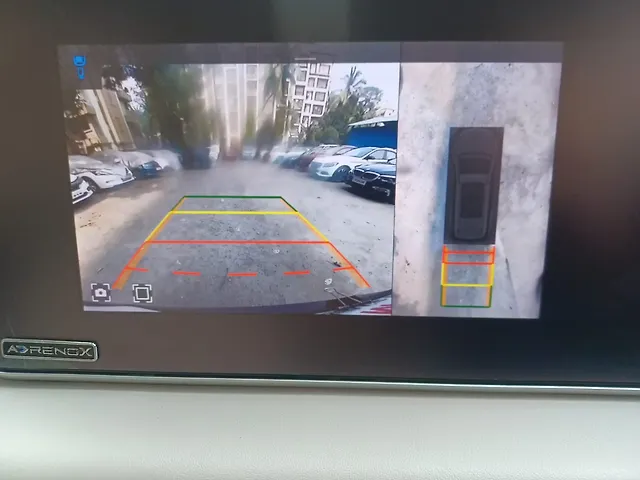 Used Mahindra Old Generation XUV700 AX 7 Petrol AT Luxury Pack 7 STR [2021] in Mumbai