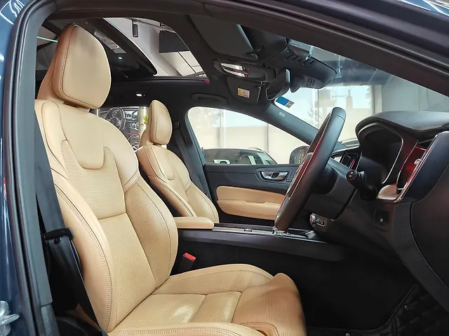 Used Volvo XC60 [2022-2025] B5 Ultimate in Bangalore